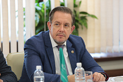 Александр Асафов принял участие в обсуждении цифровой безопасности детей в сети