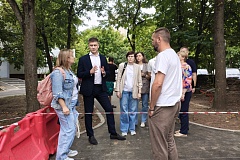 18 августа глава управы района Матушкино Антон Гущин провел обход территории
